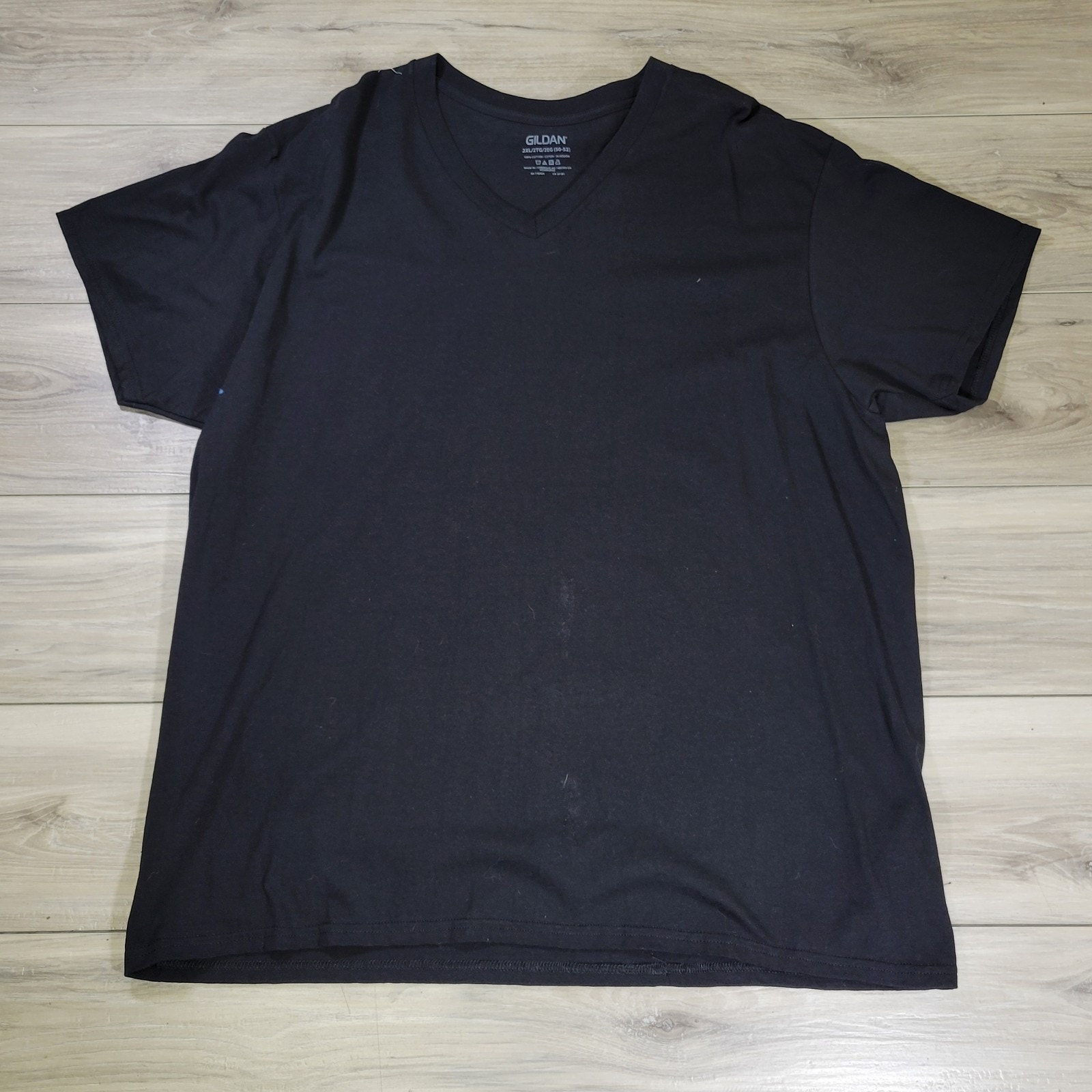 Gildan T-Shirt Men's 2xl Black V-Neck Short Sleeve